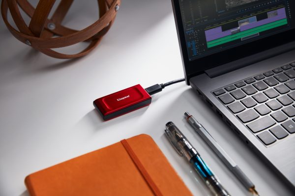 Kingston 2TB XS1000 Red External USB 3.2 Gen 2 Po SXS1000R/2000G