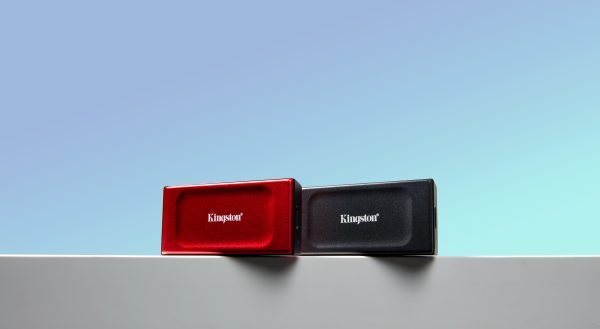 Kingston 2TB XS1000 Red External USB 3.2 Gen 2 Po SXS1000R/2000G